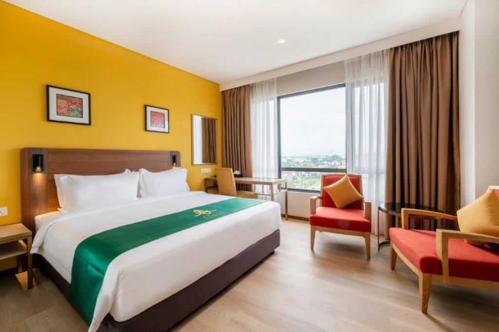 Arena Premier Hotel Seremban Extérieur photo
