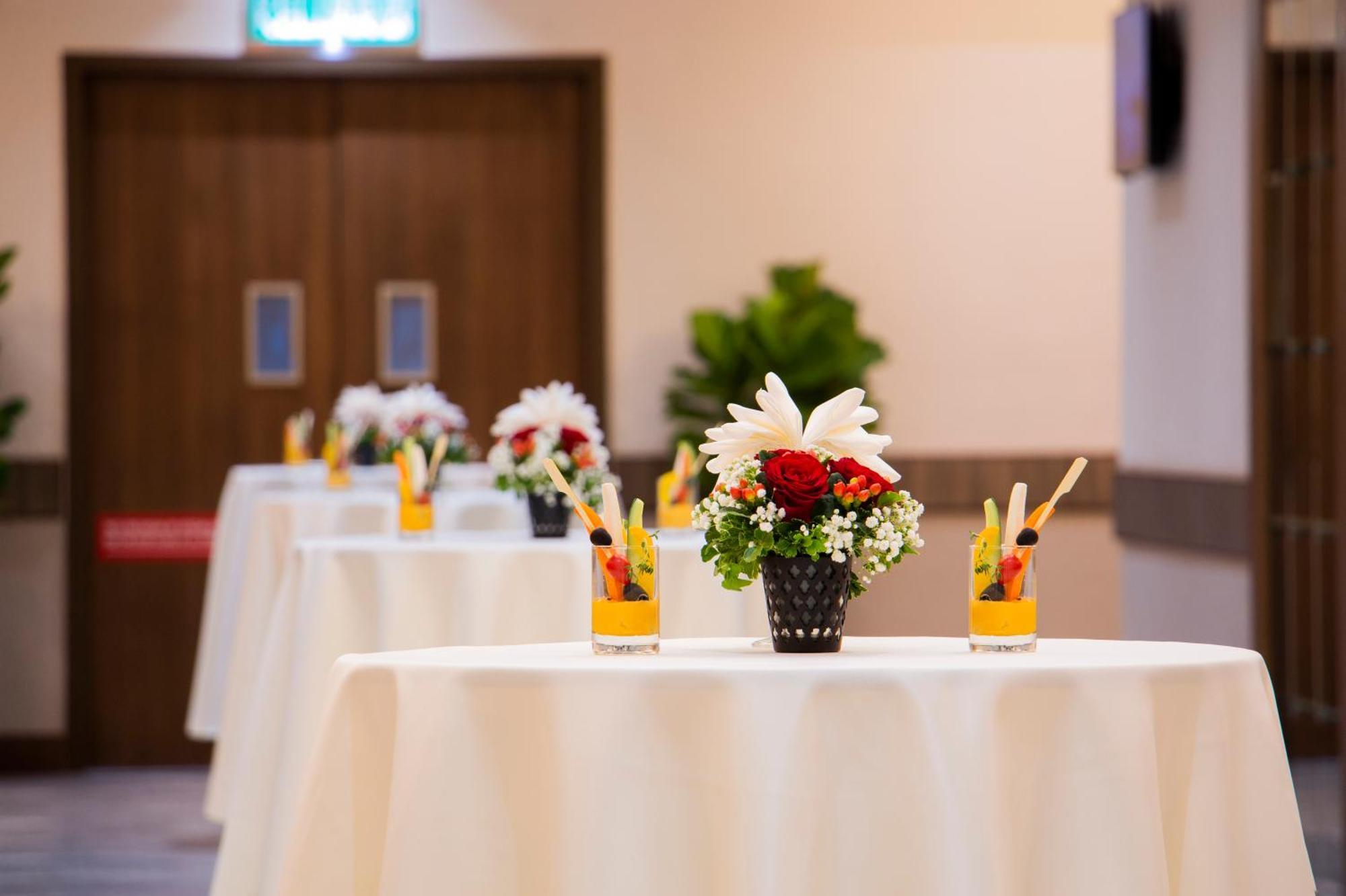Arena Premier Hotel Seremban Extérieur photo