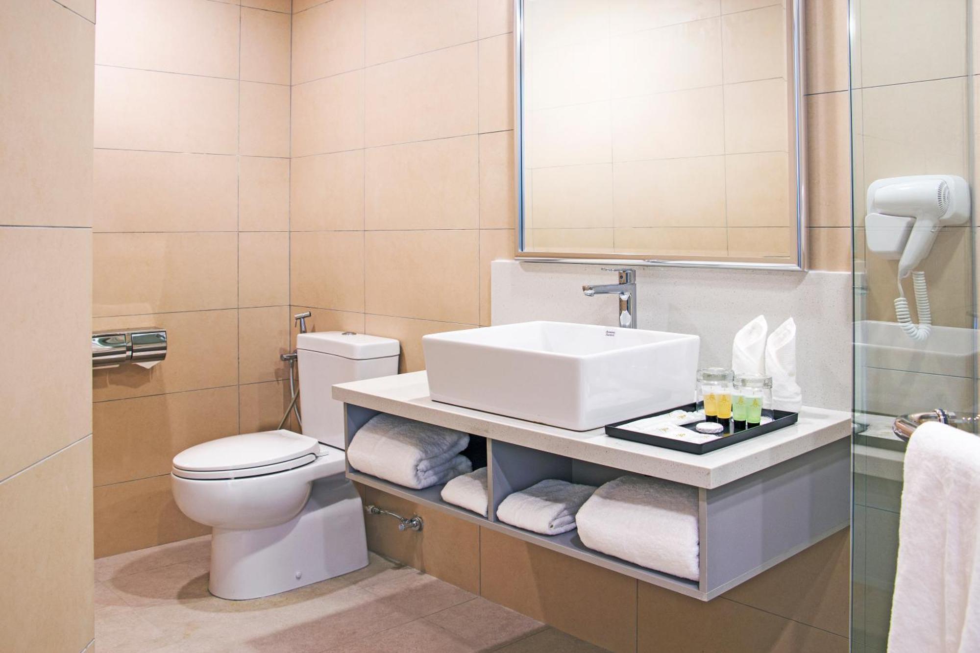 Arena Premier Hotel Seremban Extérieur photo