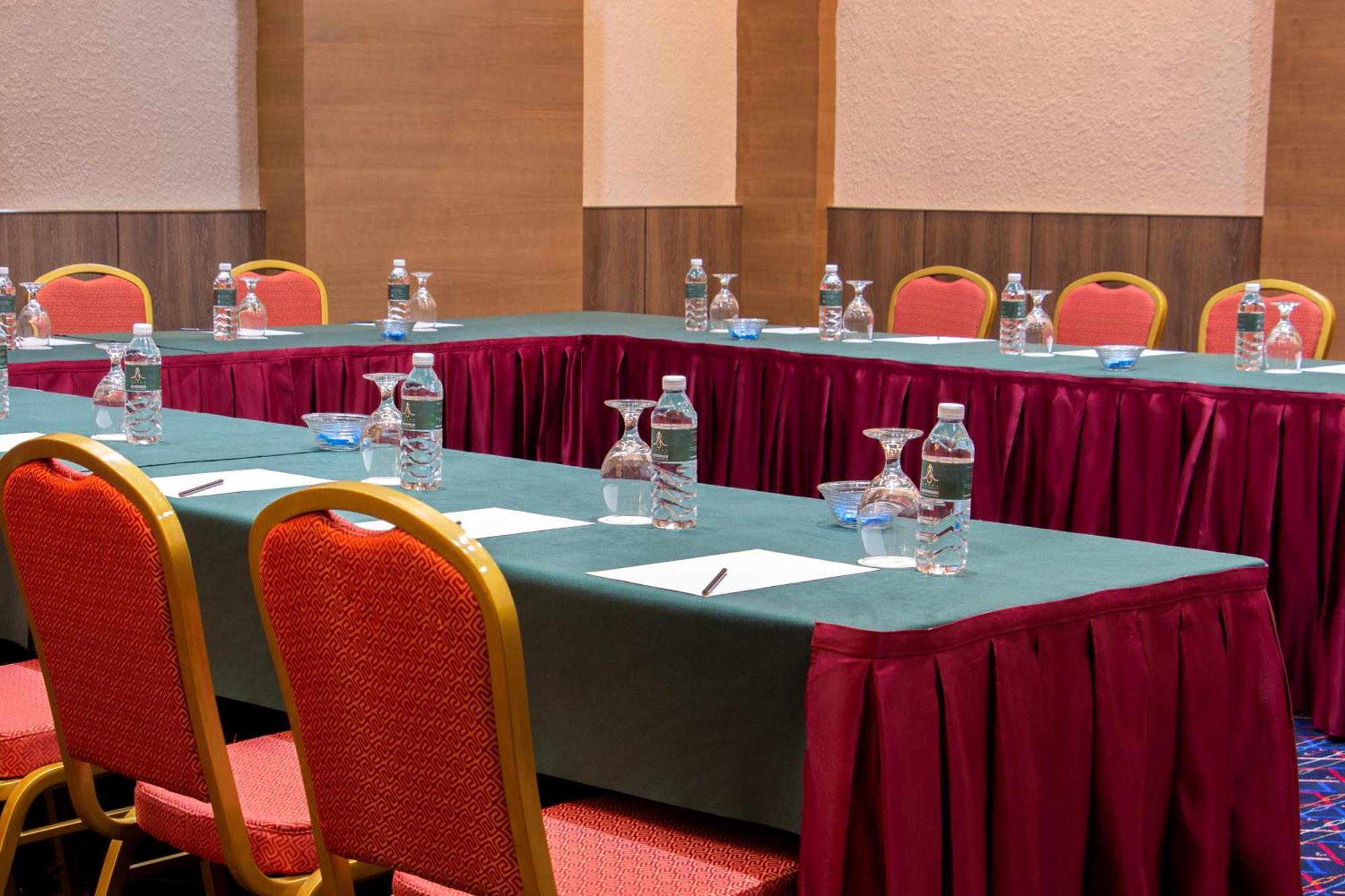 Arena Premier Hotel Seremban Extérieur photo