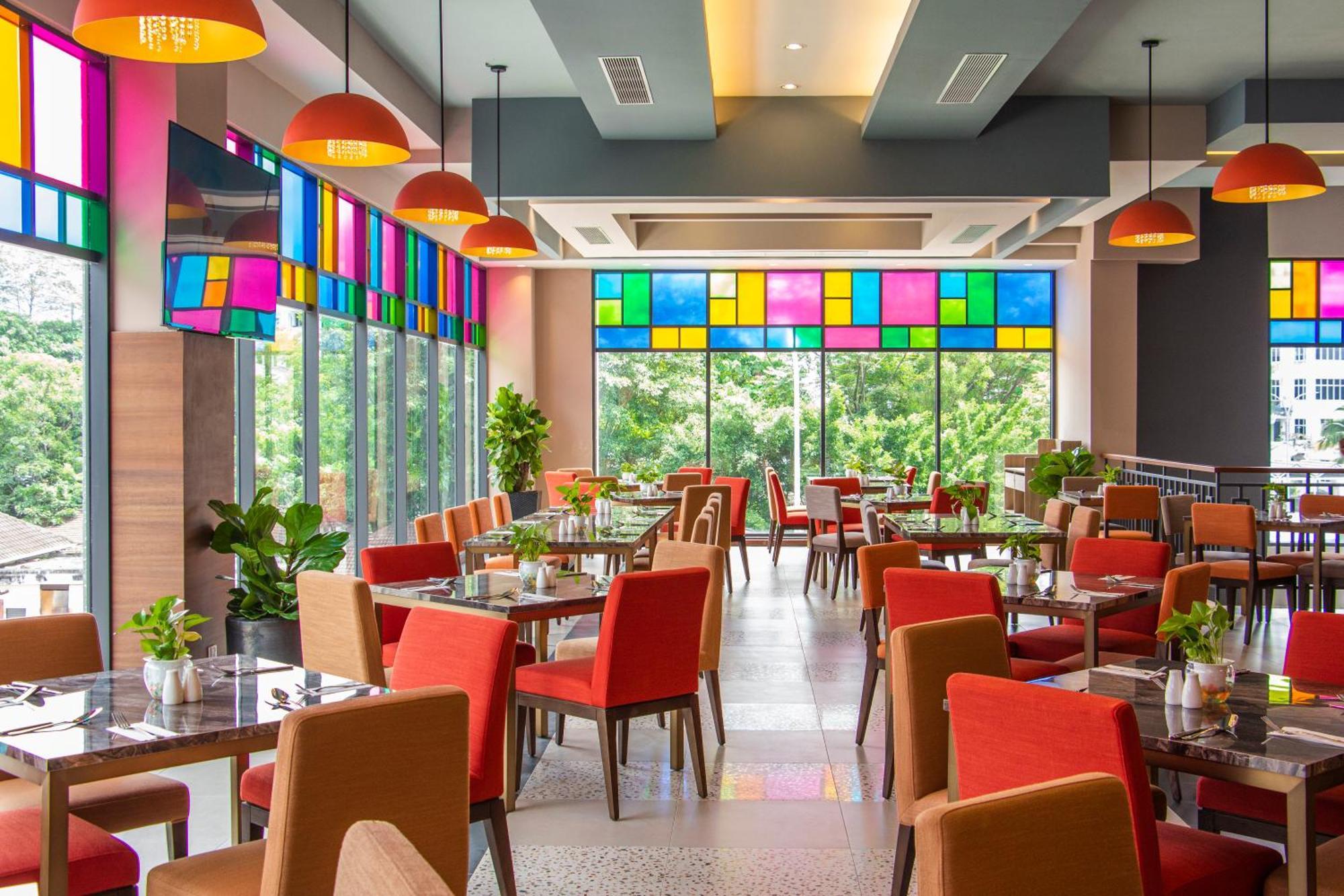 Arena Premier Hotel Seremban Extérieur photo