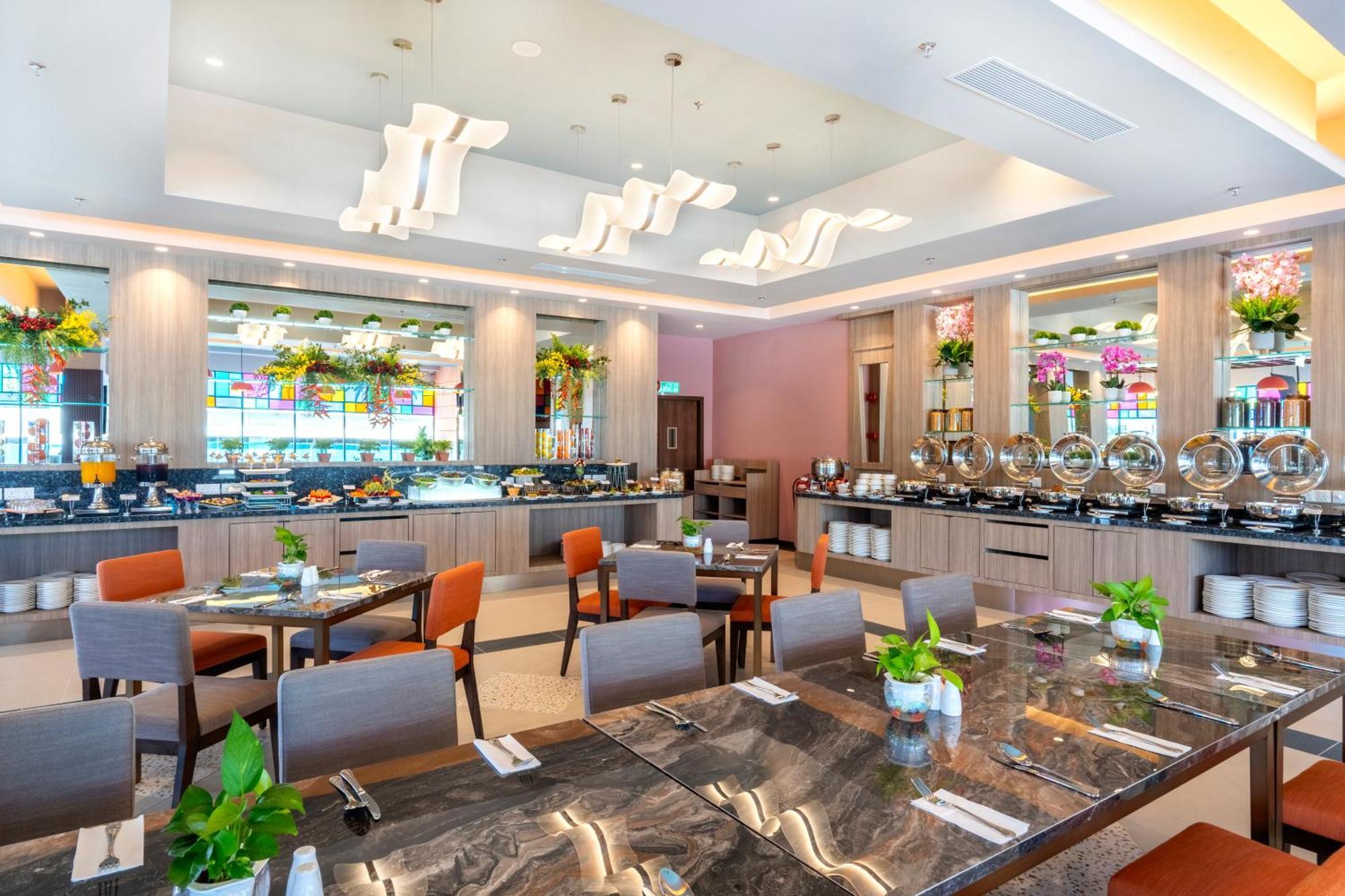 Arena Premier Hotel Seremban Extérieur photo